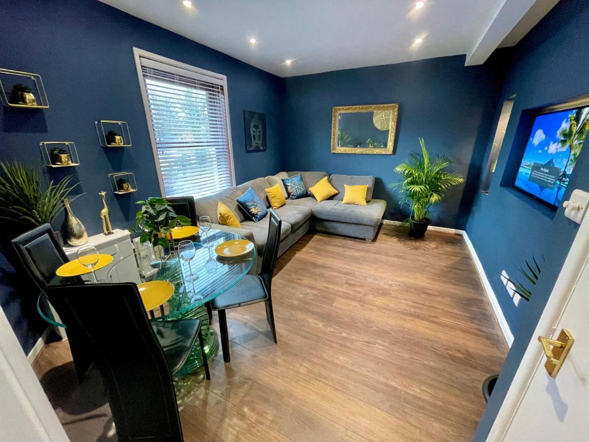 Appartamento Cozy Two Bedroom - A Stroll From Gardens To - With Parking